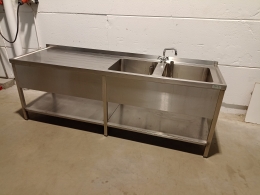 s/s sink with 2 tanks right 